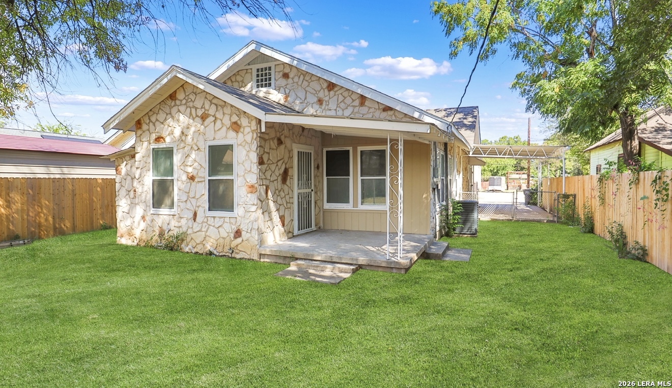 134 Compton San Antonio TX 78214