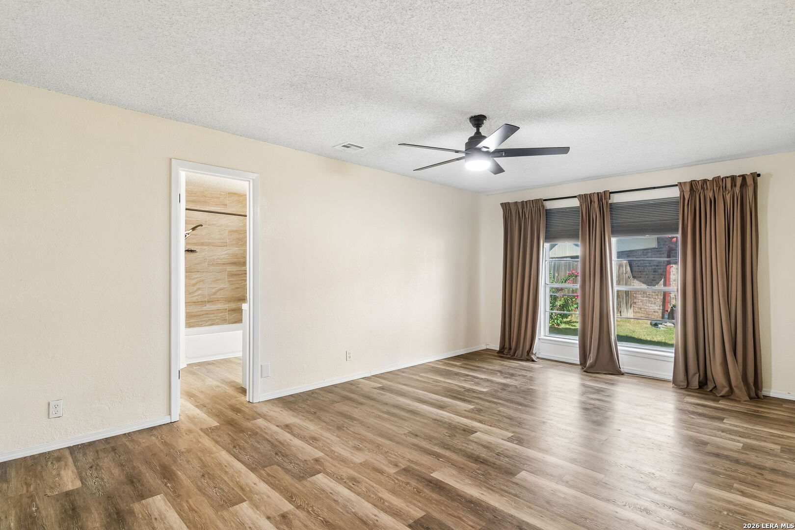 8446 Bent Waters San Antonio TX 78239