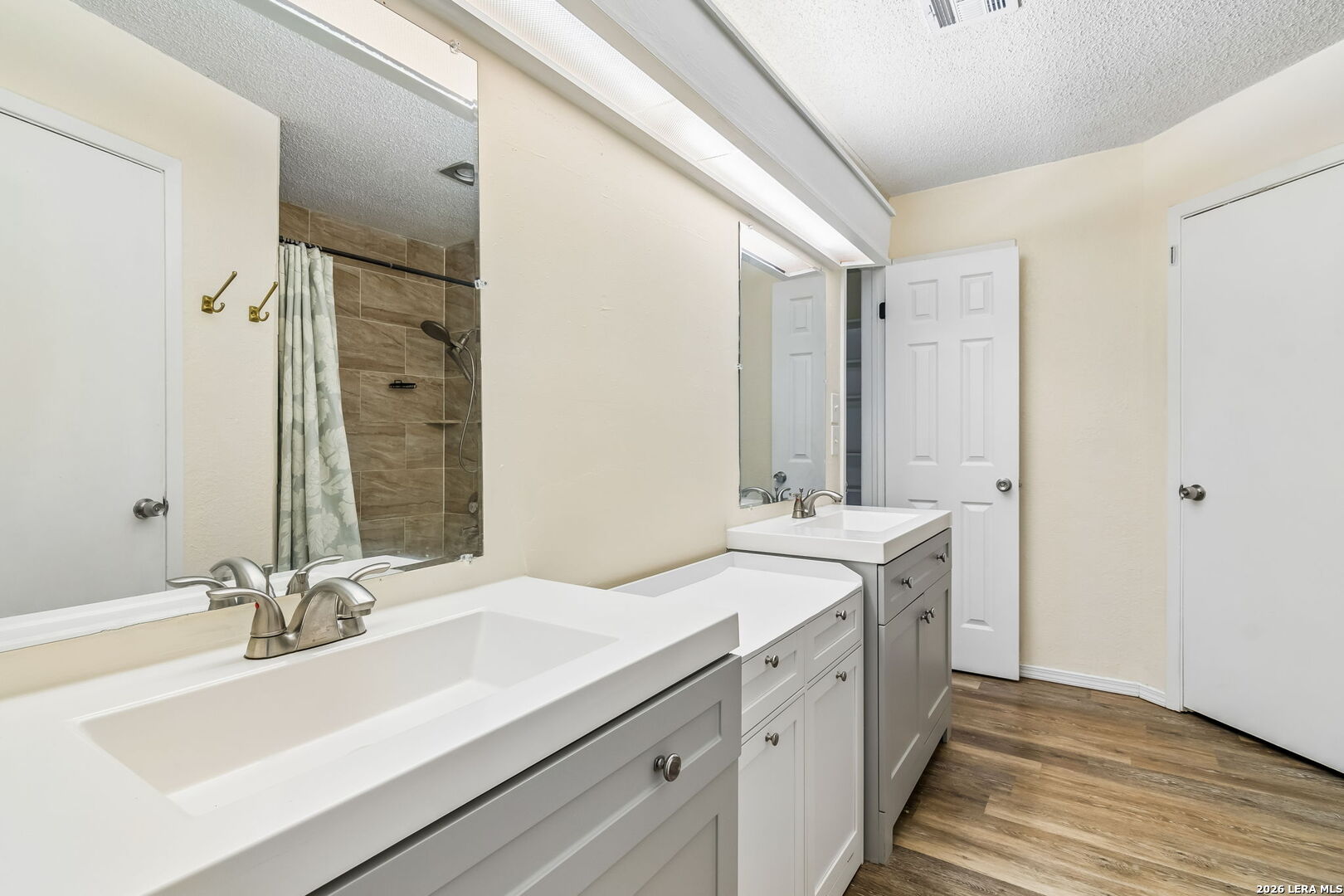 8446 Bent Waters San Antonio TX 78239