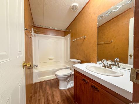 3285 Broad Oak Drive Bandera TX 78003