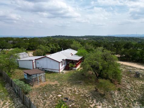 3285 Broad Oak Drive Bandera TX 78003