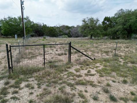 3285 Broad Oak Drive Bandera TX 78003