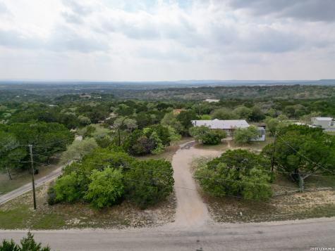 3285 Broad Oak Drive Bandera TX 78003