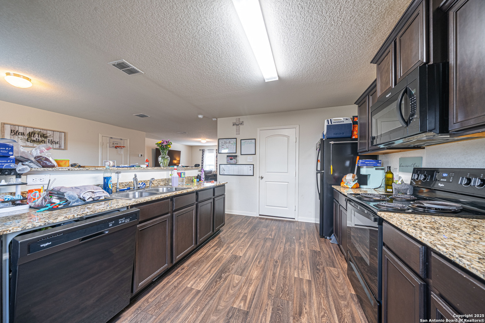 6714 Sabinal San Antonio TX 78252