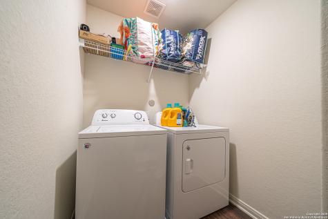 6714 Sabinal San Antonio TX 78252