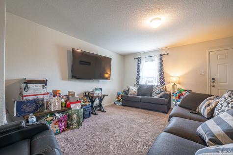 6714 Sabinal San Antonio TX 78252