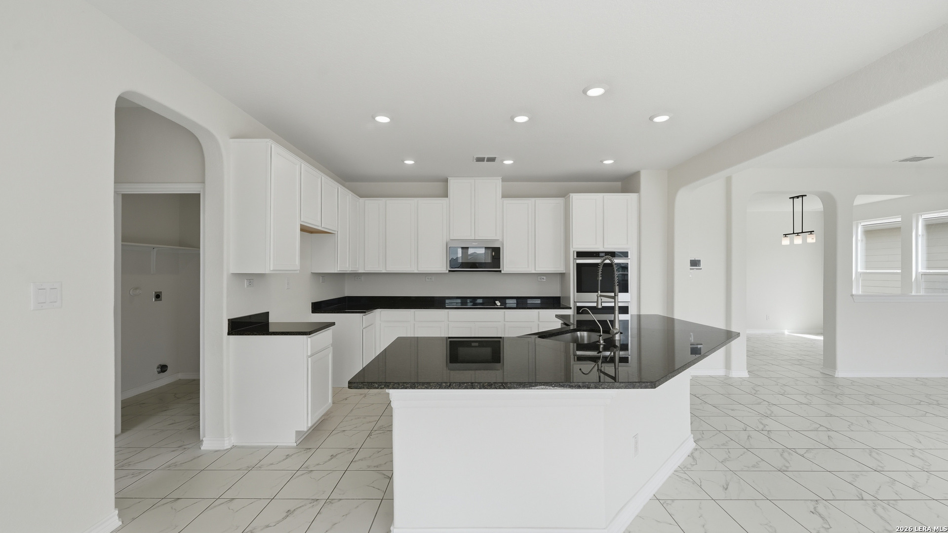 7826 Kingfisher Landing San Antonio TX 78253