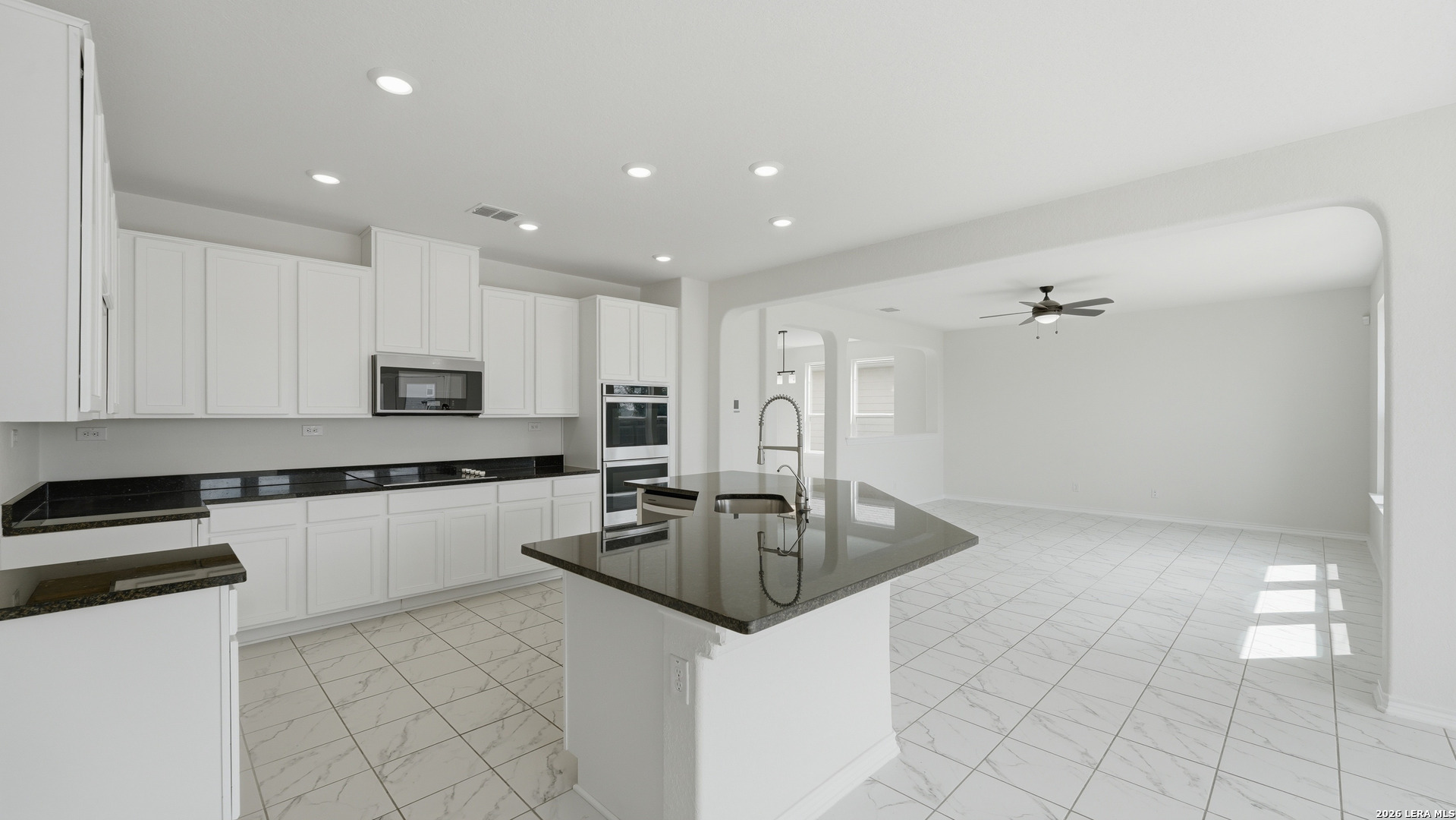 7826 Kingfisher Landing San Antonio TX 78253