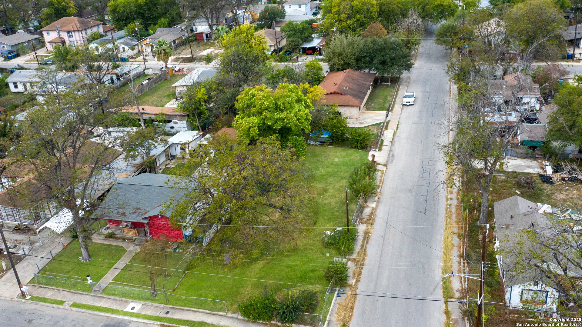 201 S San Gabriel San Antonio TX 78237