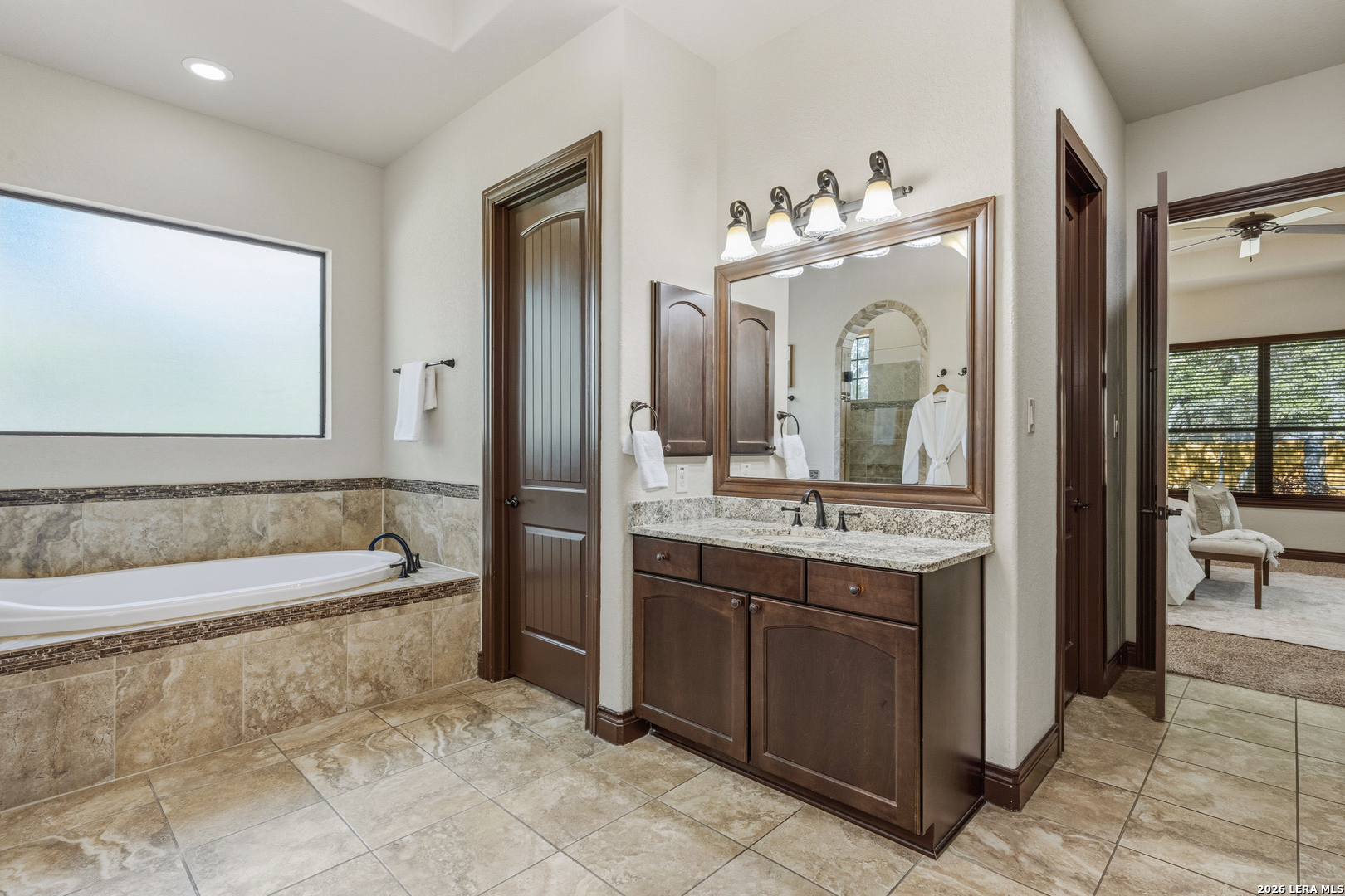 8131 Colonial Woods Boerne TX 78015
