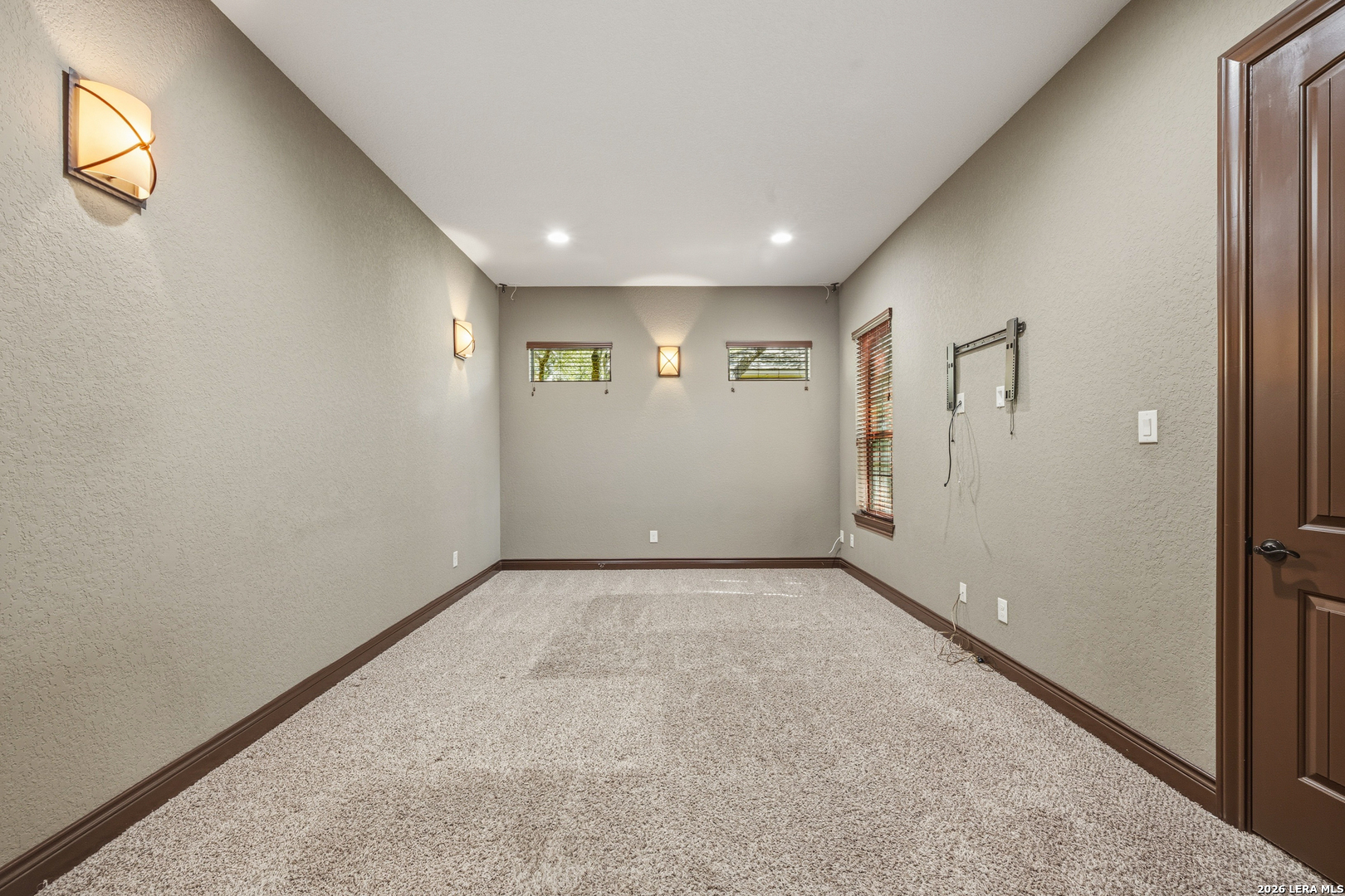 8131 Colonial Woods Boerne TX 78015