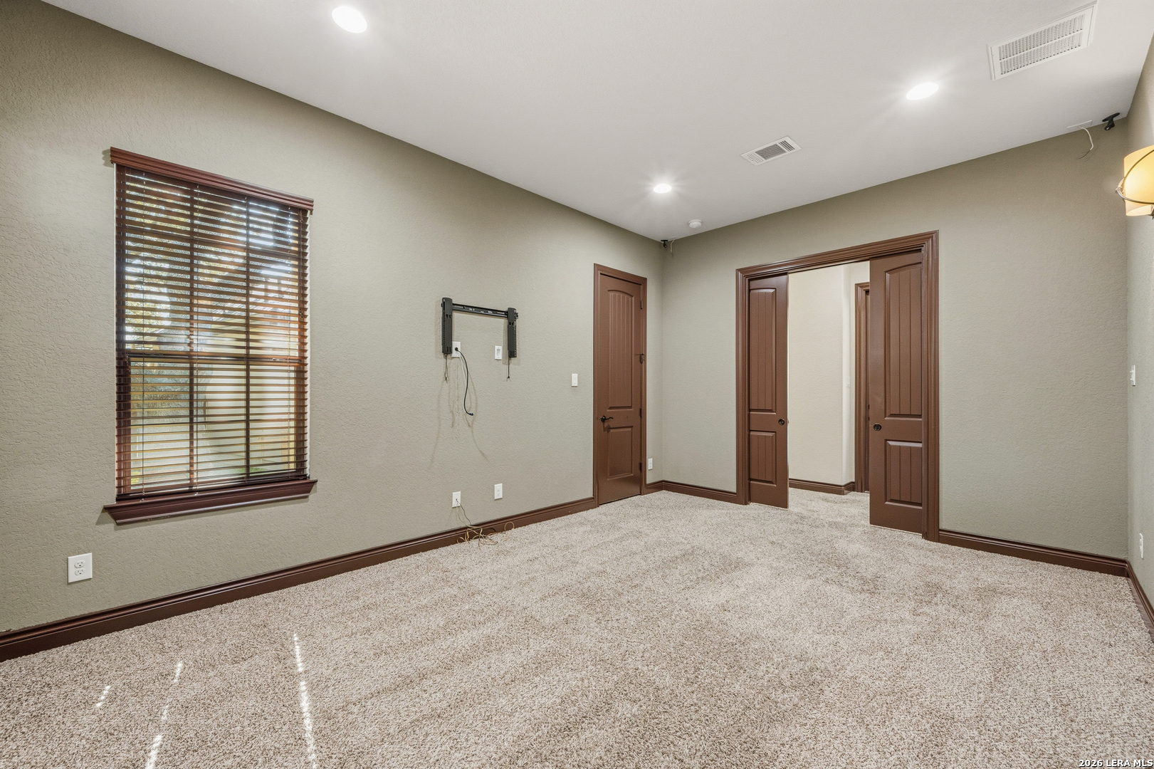 8131 Colonial Woods Boerne TX 78015