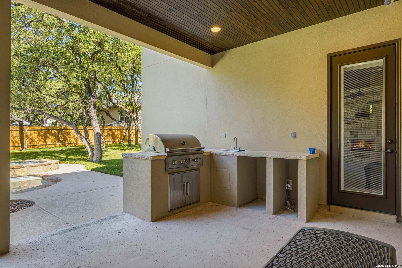 8131 Colonial Woods Boerne TX 78015