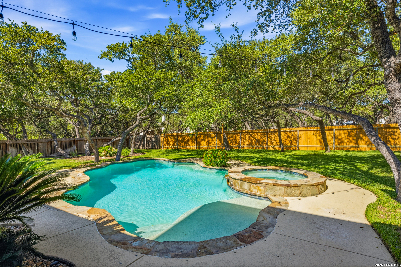 8131 Colonial Woods Boerne TX 78015