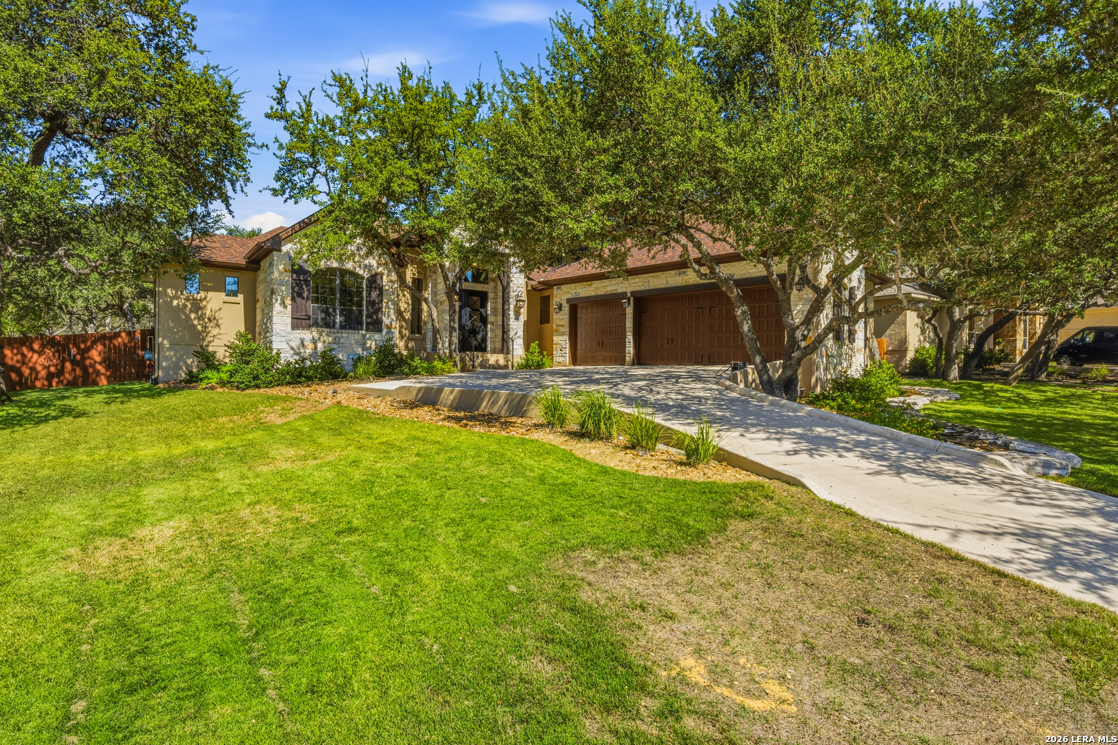 8131 Colonial Woods Boerne TX 78015