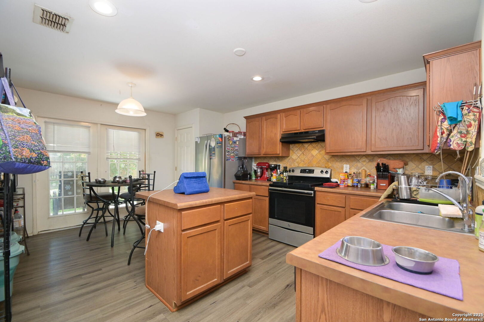 7446 Perseus Sound San Antonio TX 78252