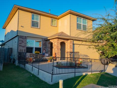 11607 Jones Cove San Antonio TX 78221
