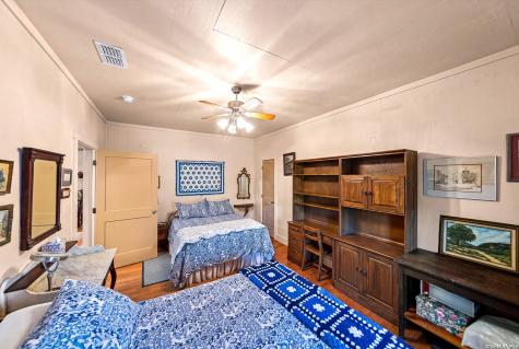 27046 State Highway 55 Uvalde TX 78801