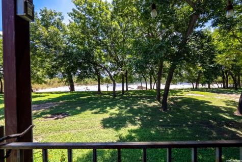 27046 State Highway 55 Uvalde TX 78801