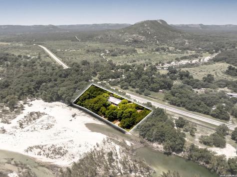 27046 State Highway 55 Uvalde TX 78801