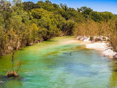 27046 State Highway 55 Uvalde TX 78801