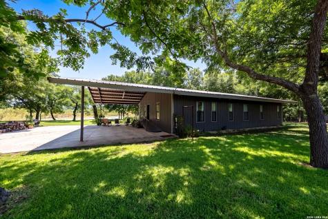 27046 State Highway 55 Uvalde TX 78801
