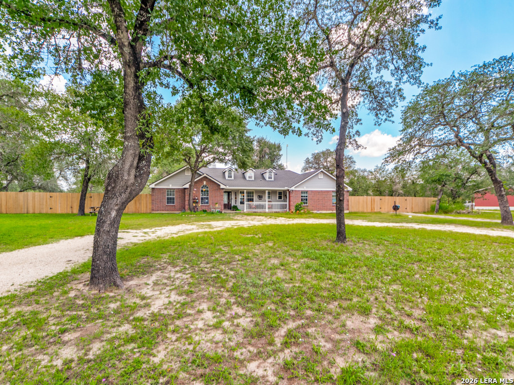 335 Spur Ridge San Antonio TX 78264