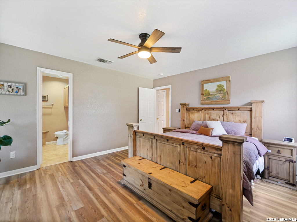 335 Spur Ridge San Antonio TX 78264