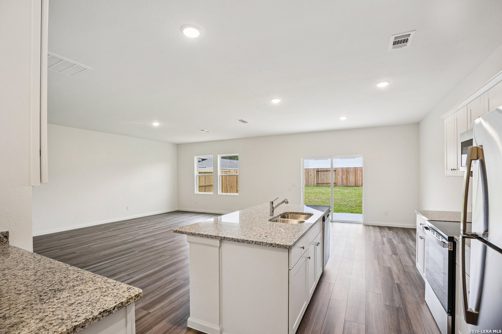 955 Dankworth San Antonio TX 78221