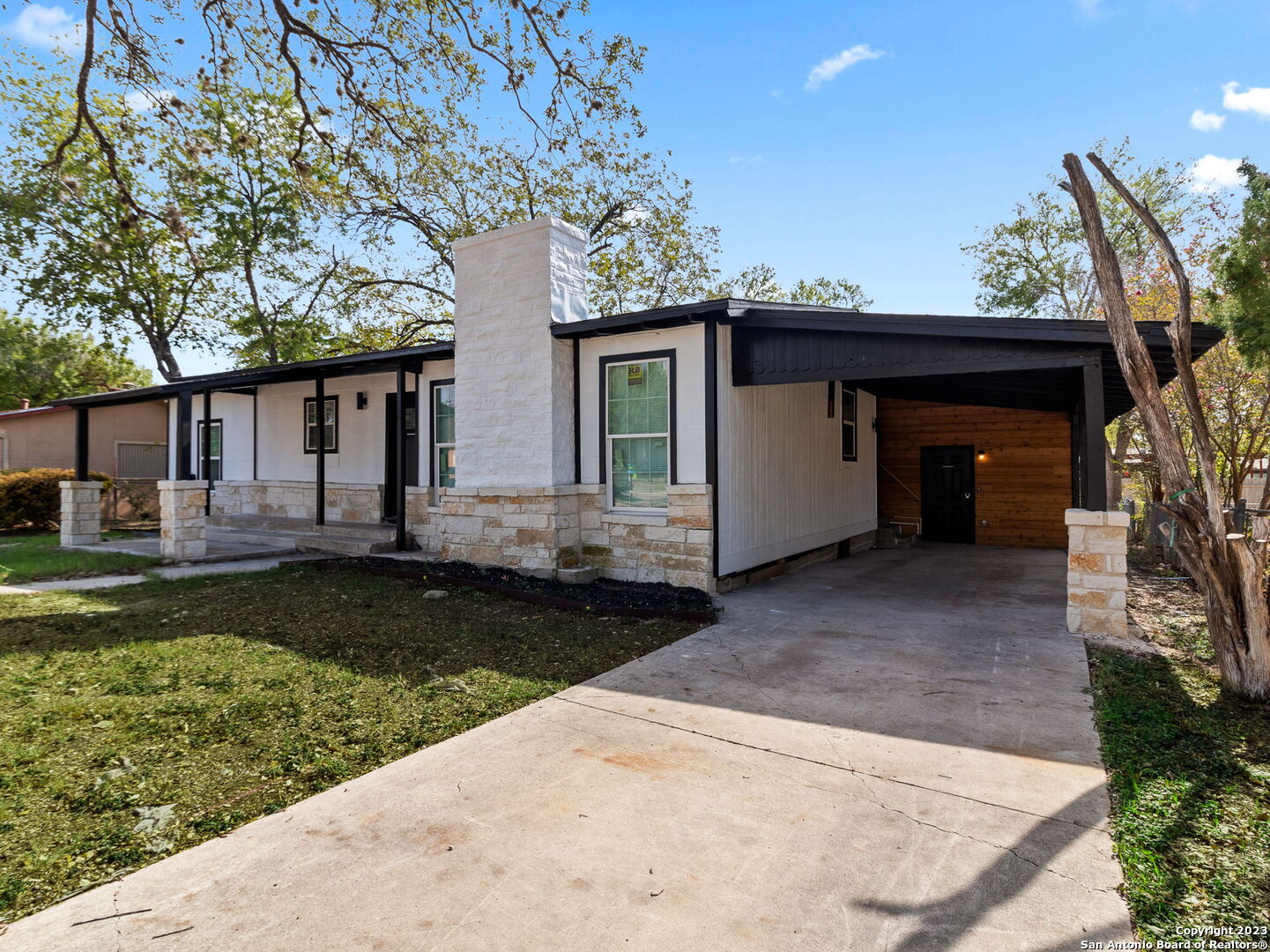 444 Beverly Drive San Antonio TX 78228