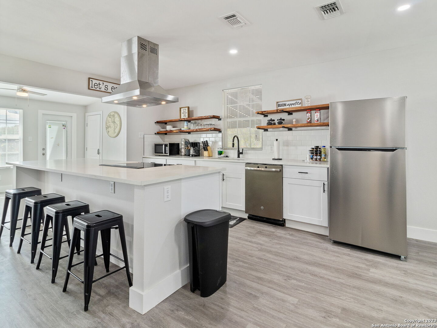444 Beverly Drive San Antonio TX 78228