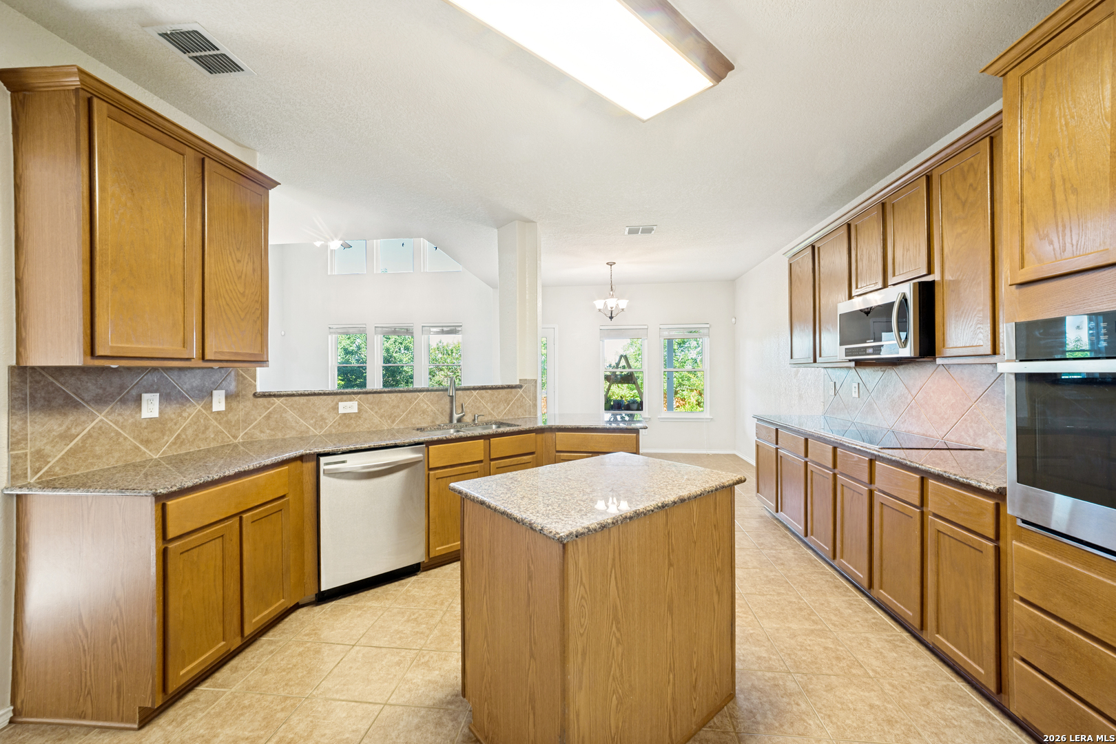 12027 Treewell Glen San Antonio TX 78249