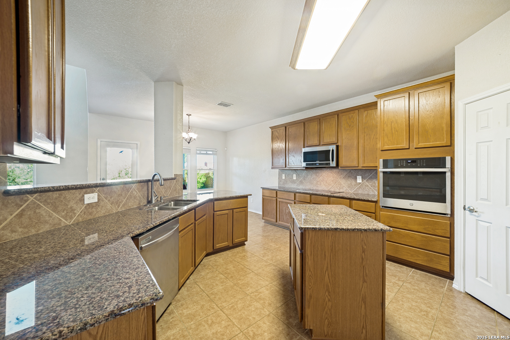 12027 Treewell Glen San Antonio TX 78249