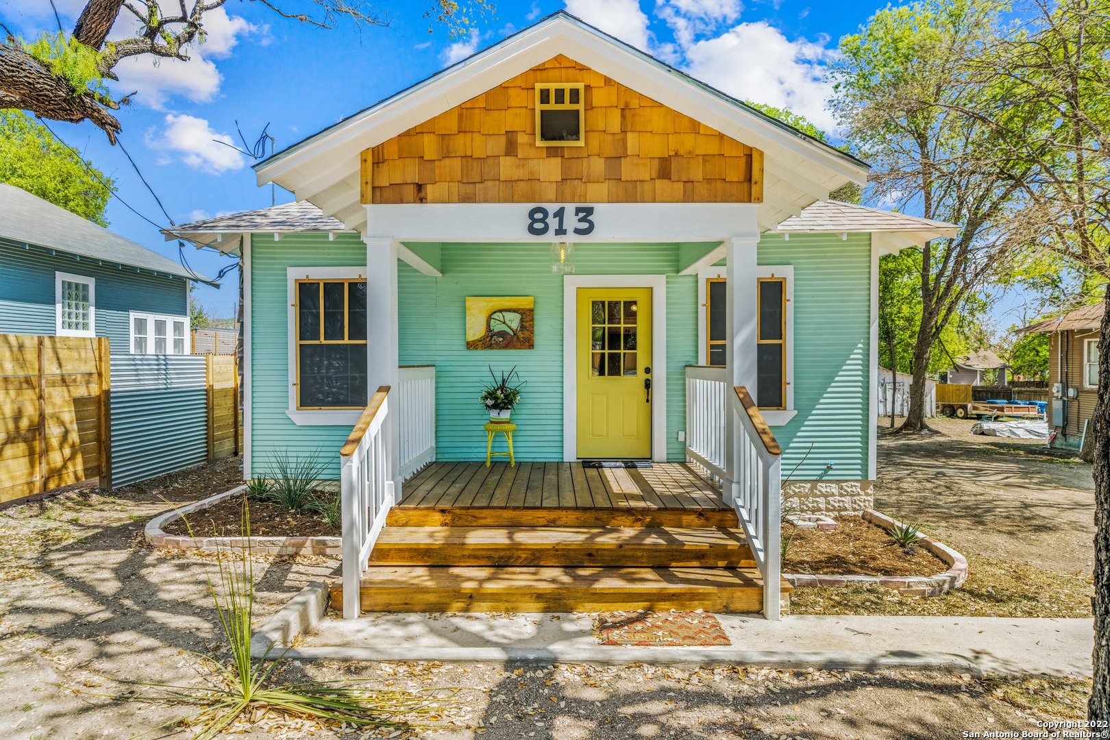 813 Robinson Avenue Kerrville TX 78028