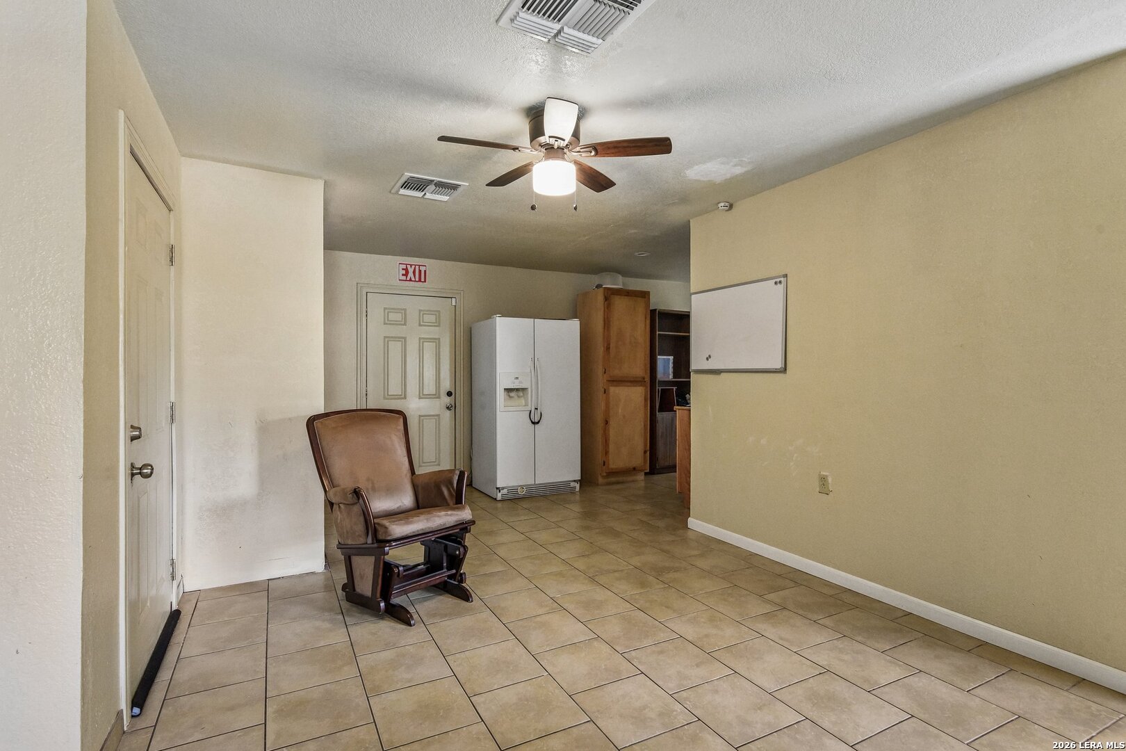 1281 County Road 6723 Natalia TX 78059