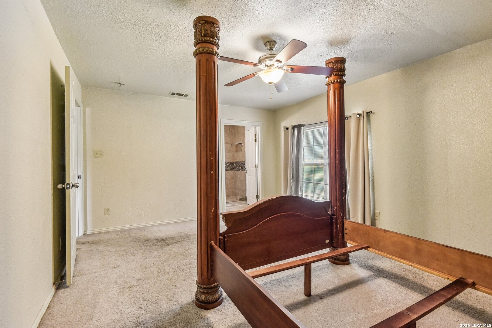 1281 County Road 6723 Natalia TX 78059