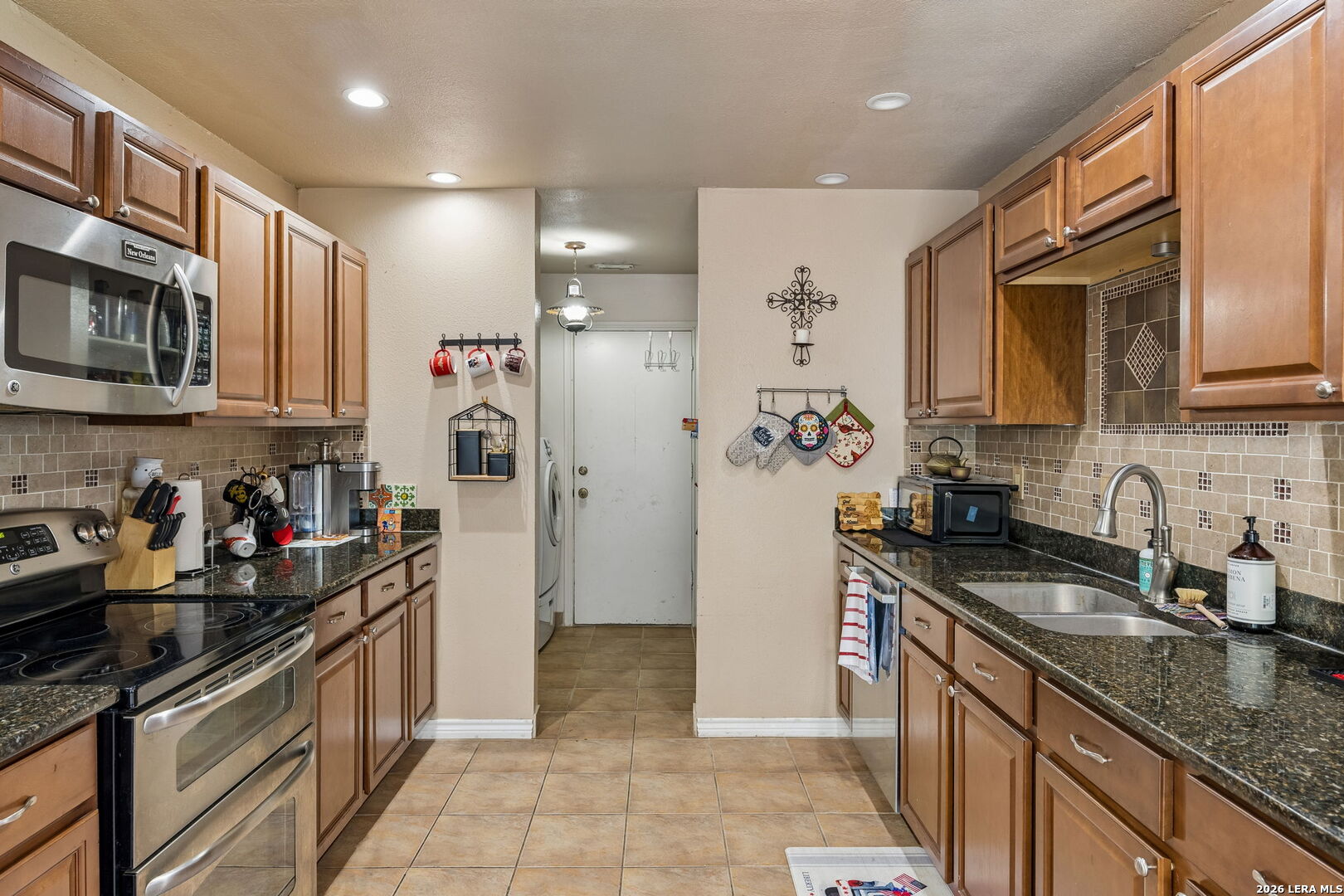 502 Meadow Forge Converse TX 78109