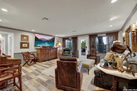 605 High Oaks Canyon Lake TX 78133
