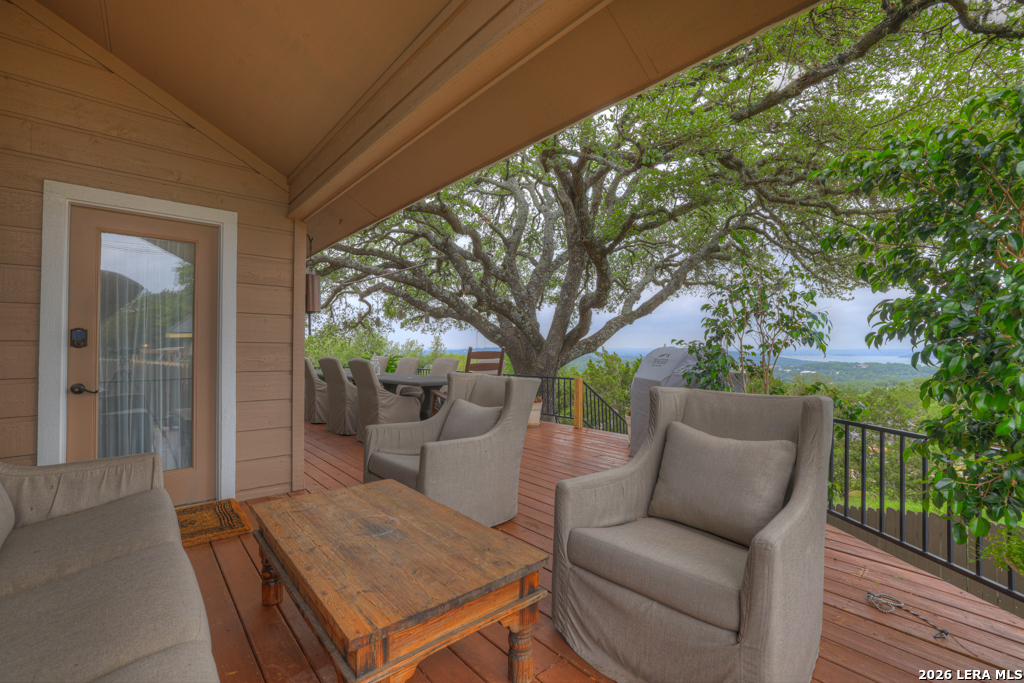 605 High Oaks Canyon Lake TX 78133