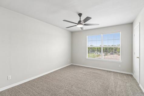 111 Autumn Pass San Antonio TX 78245