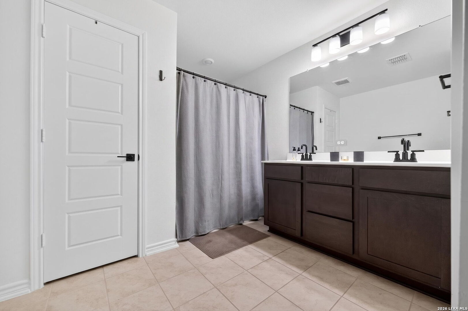 218 W Flowing River Drive Boerne TX 78006