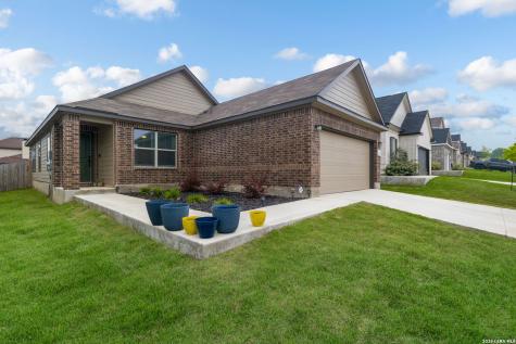 218 W Flowing River Drive Boerne TX 78006