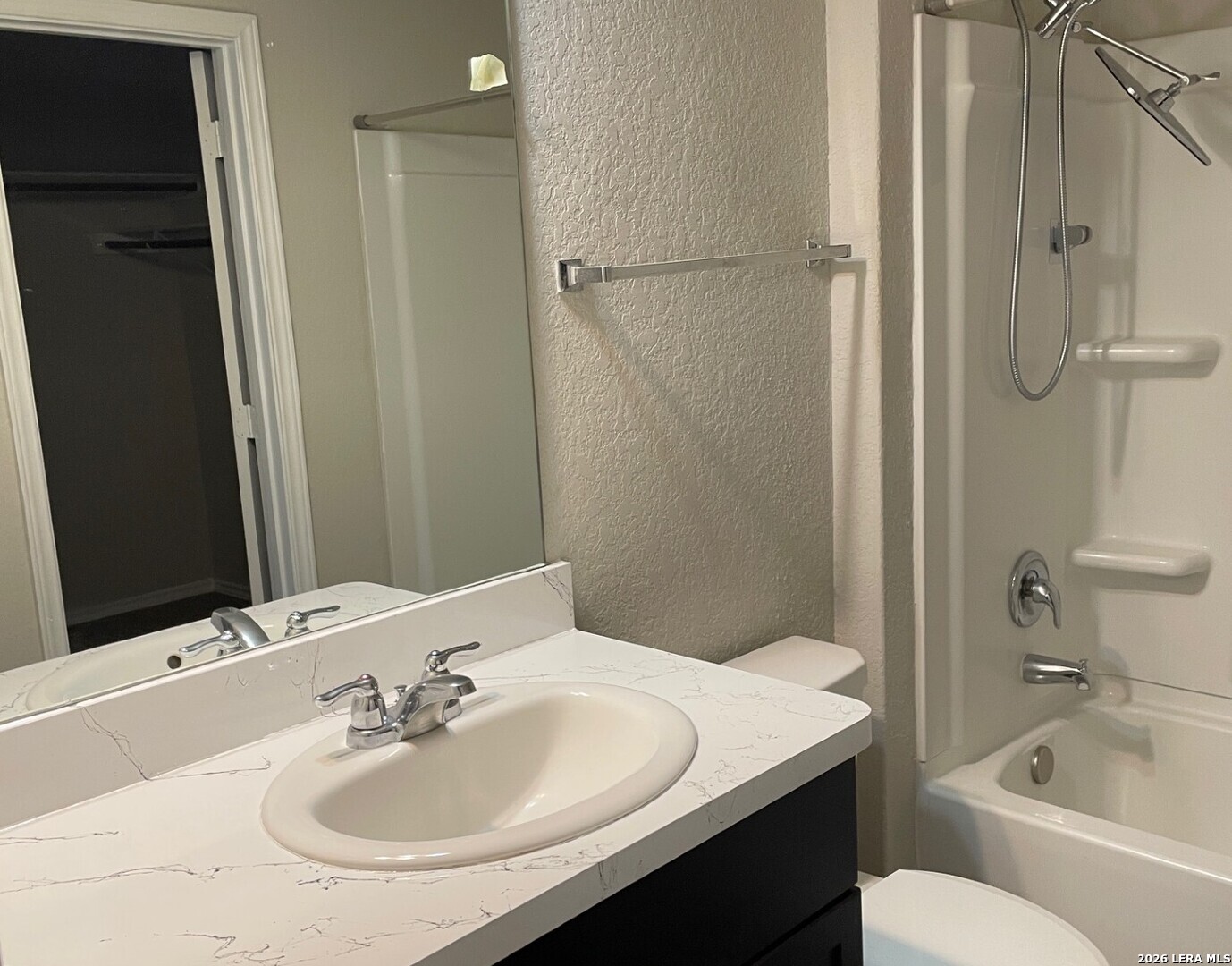 8507 Amistad Cove Converse TX 78109
