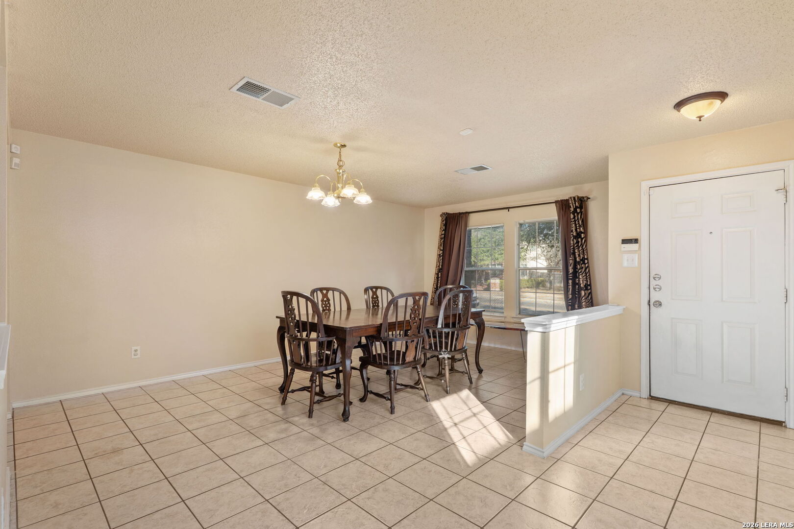 131 Clover Creek San Antonio TX 78245