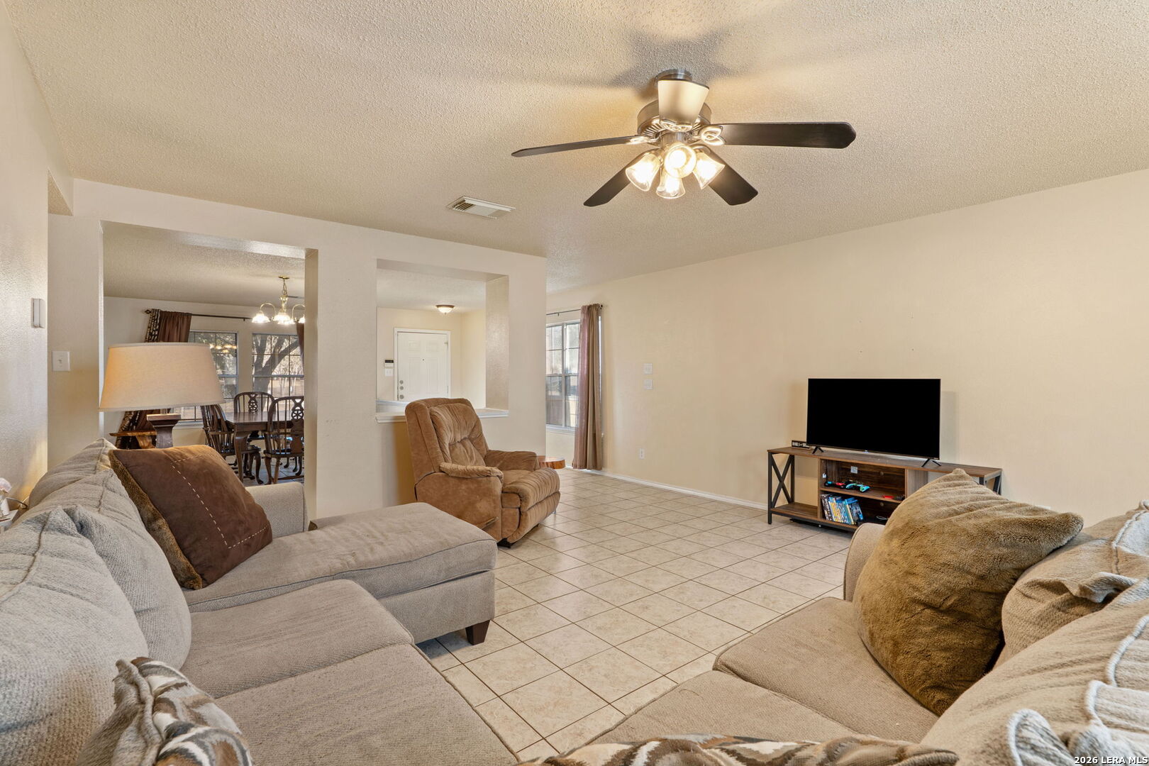 131 Clover Creek San Antonio TX 78245