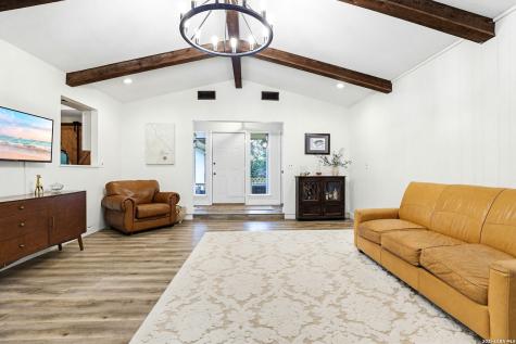 1140 Desert Gold Boerne TX 78006