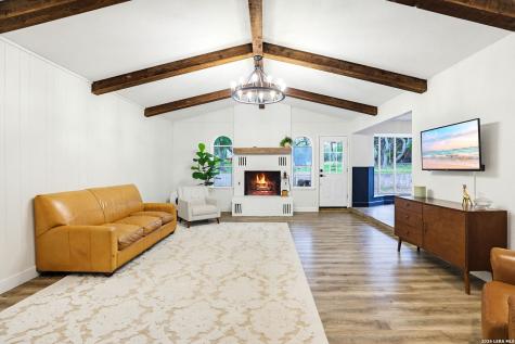 1140 Desert Gold Boerne TX 78006