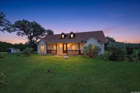 124 Majestic Oaks Drive Boerne TX 78006