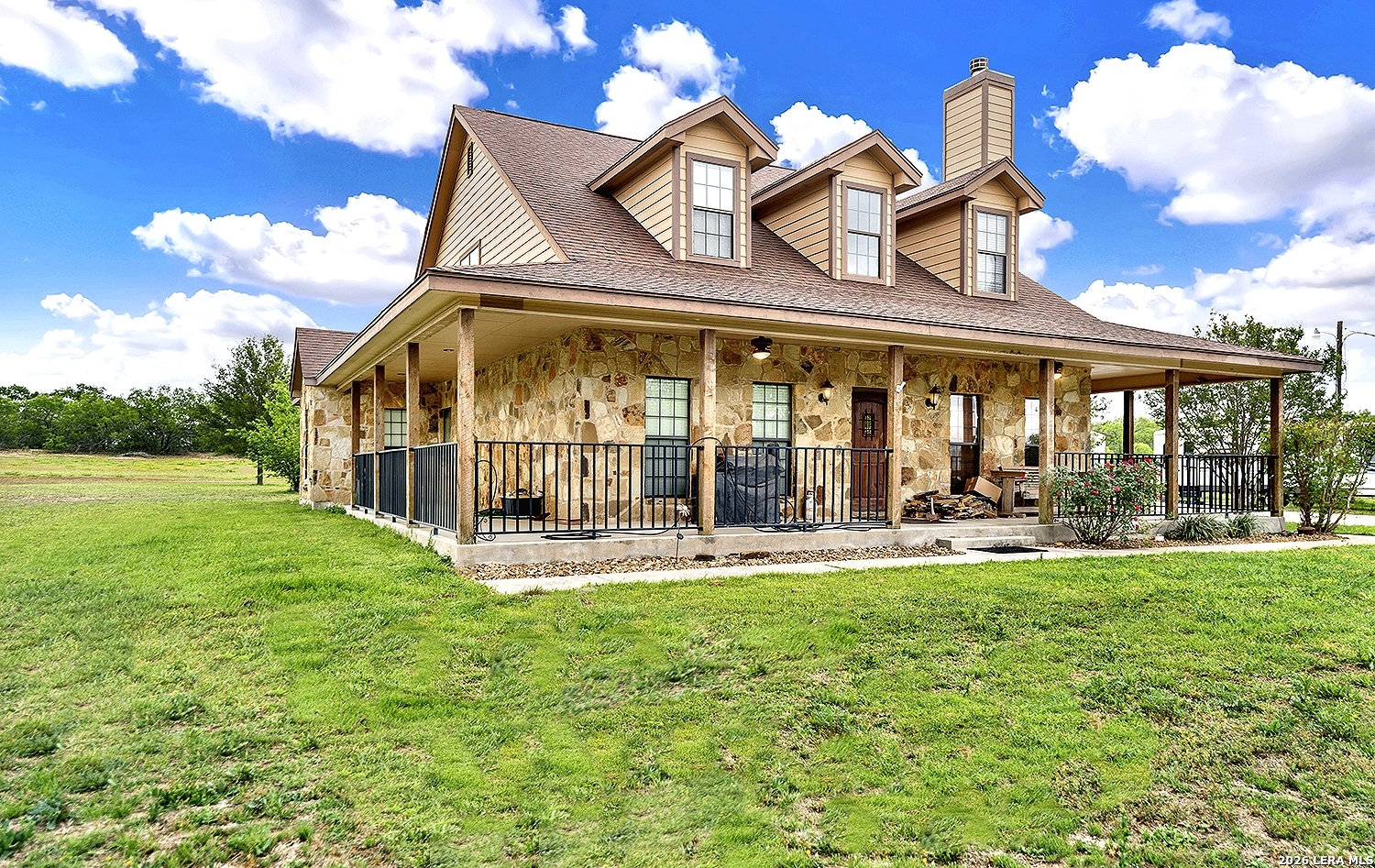 3283 Hartfield La Vernia TX 78121