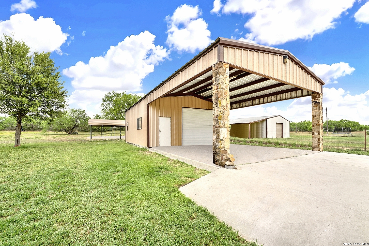 3283 Hartfield La Vernia TX 78121
